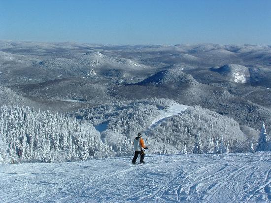 2656-ville-de-mont-tremblant-view-of-the-laurentians